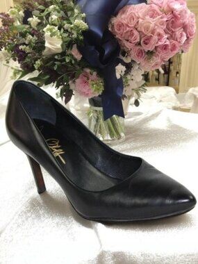 Joan Oloff Deborah Black Luxury Leather Mid-Stiletto Heel, Size 36 (US 6)